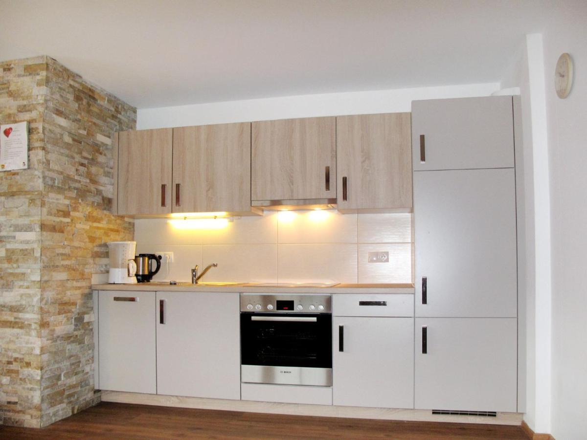 Theresia - Aph310 By Interhome